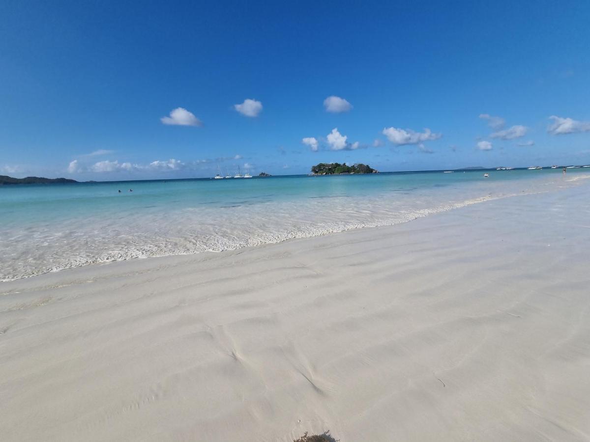 Mirella Villa Anse Volbert Village  Luaran gambar