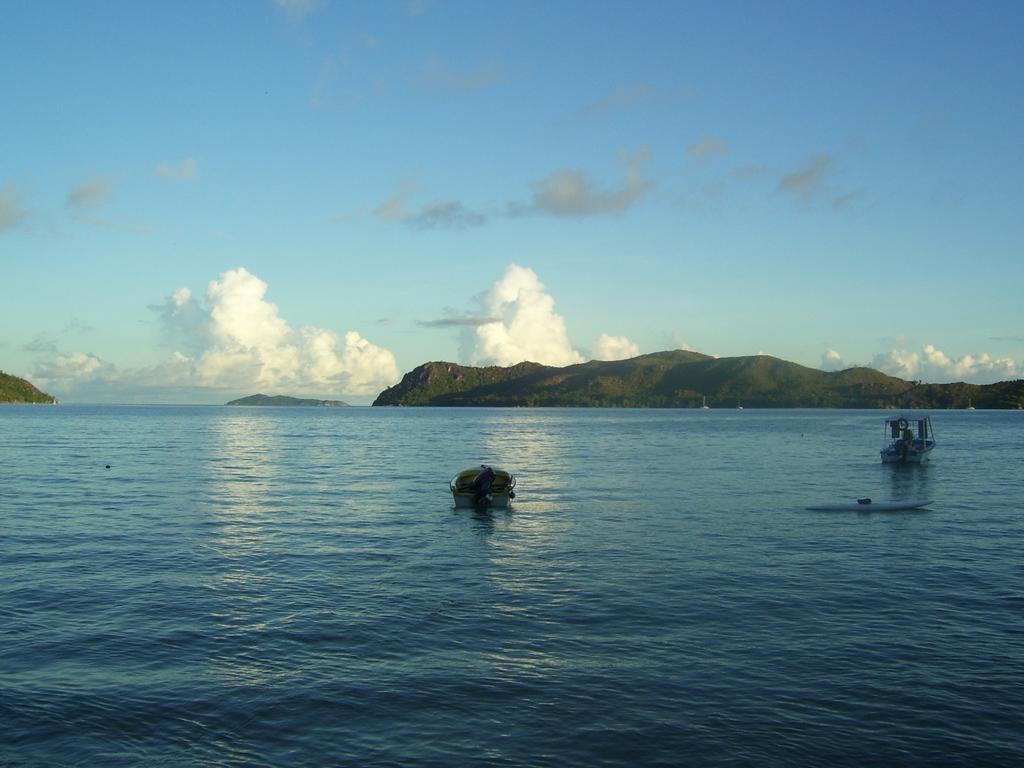 Mirella Villa Anse Volbert Village  Luaran gambar