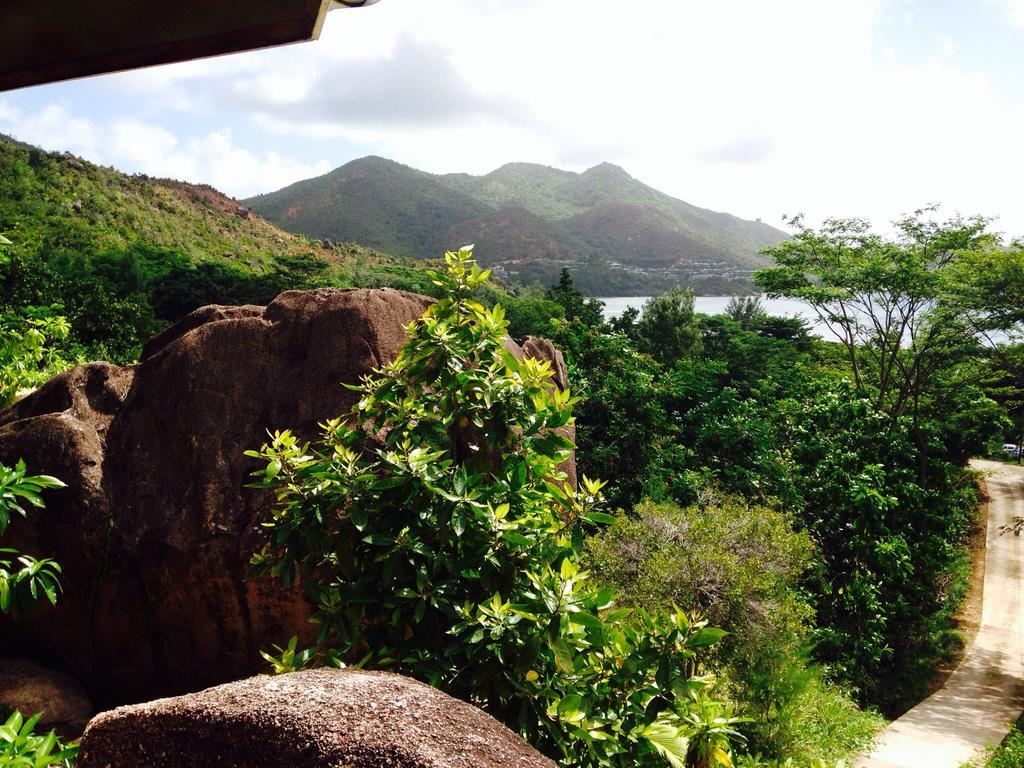 Mirella Villa Anse Volbert Village  Luaran gambar
